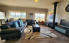 Beautiful Vineyard Stay